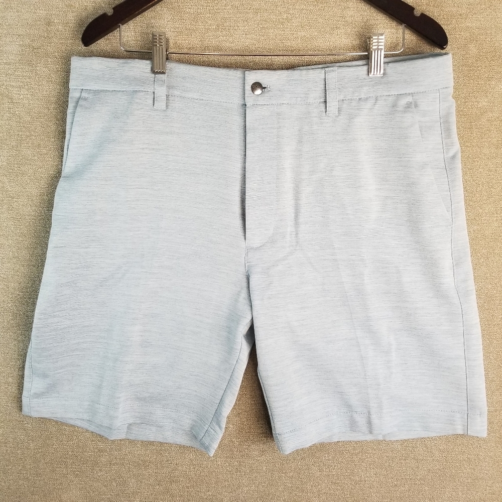 Callaway Men's Light Blue/Gray Golf Shorts